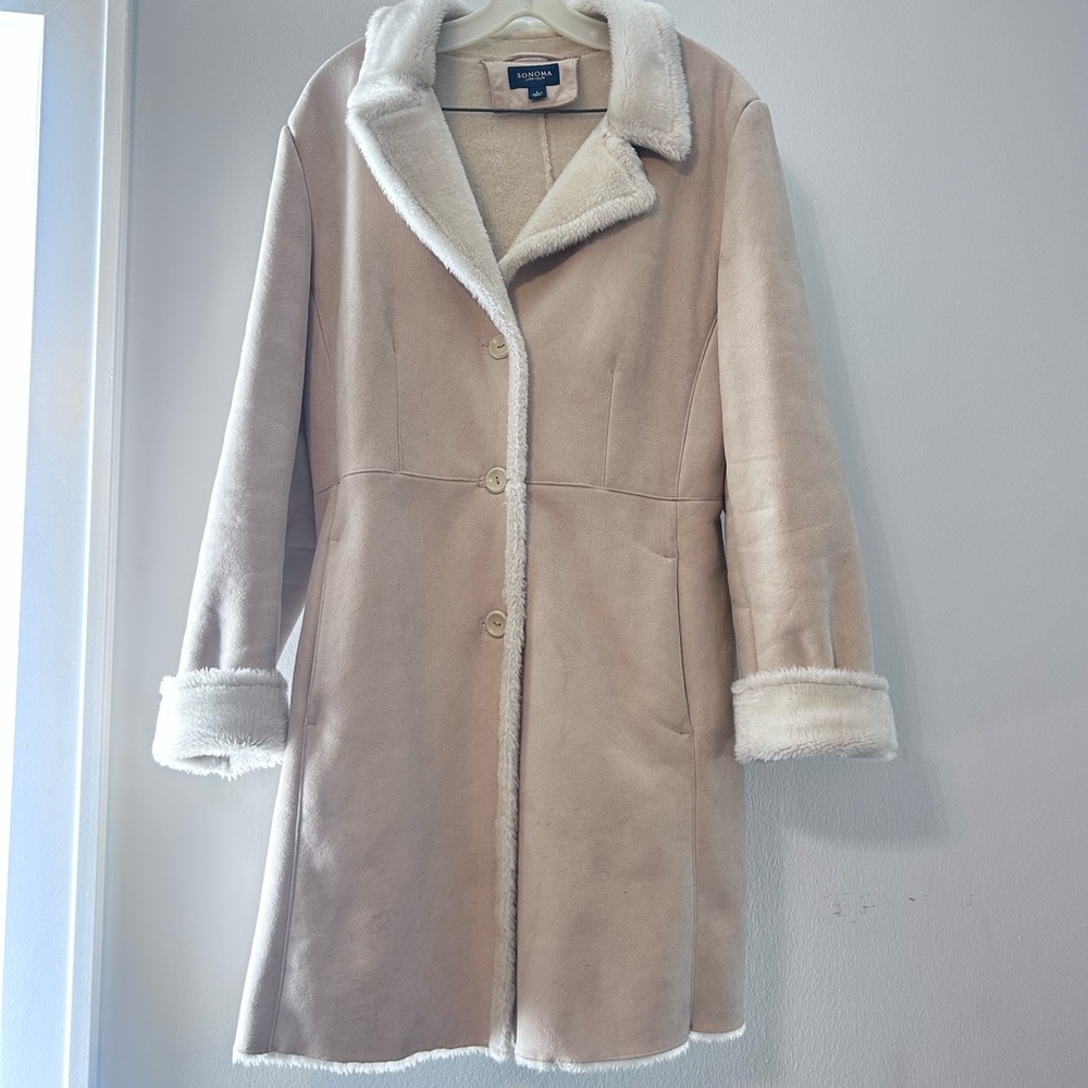 Sonoma Williams Cream Teddy Jacket with White Accents